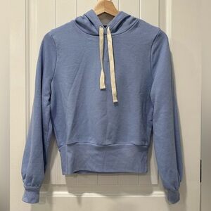 Madewell Cropped Hooded Sweatshirt in Periwinkle Blue